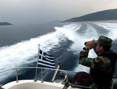 Ηράκλειο: Εντοπισμός φορτηγού πλοίου με τεράστιο φορτίο λαθραίων τσιγάρων (upd)